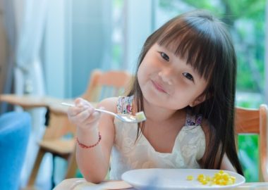 Trẻ ăn gì để tăng chiều cao tối ưu?