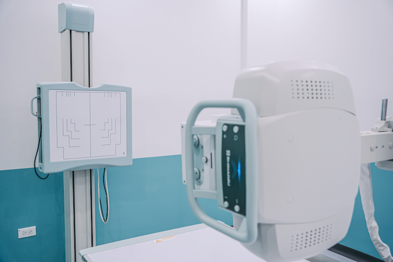 Hiện nay tại nhiều bệnh viện có máy chụp X-quang chuyên dụng cho trẻ em